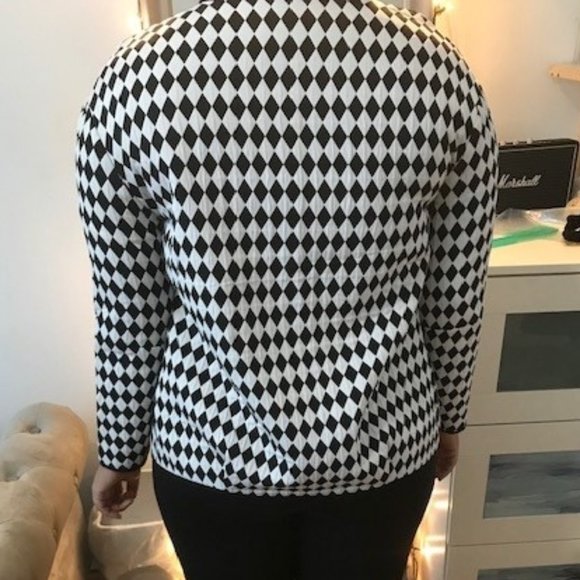 H&M  Black and White Jacquard Zipper Bomber Jacket in Kite Print - Picture 13 of 13